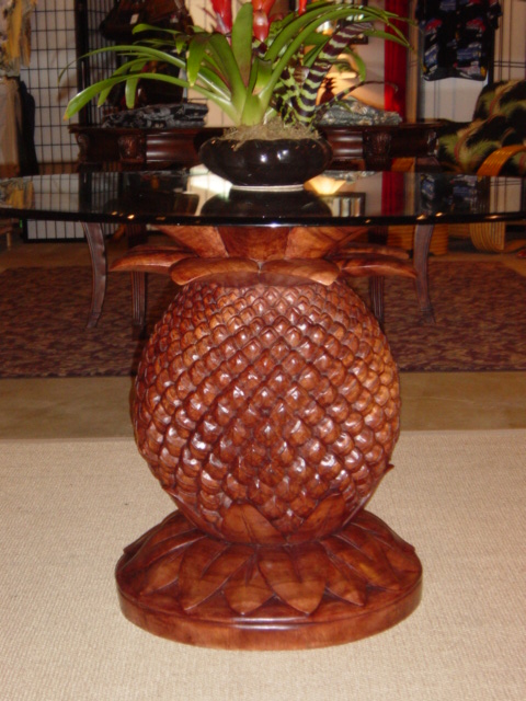 Pineapple Table